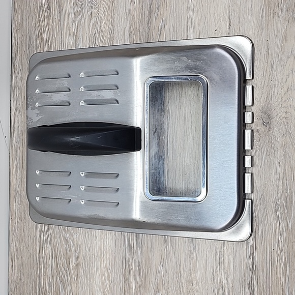 Waring Pro DF280 Professional Brushed Stainless Steel 3-Basket Deep Fryer - Picture 10 of 16